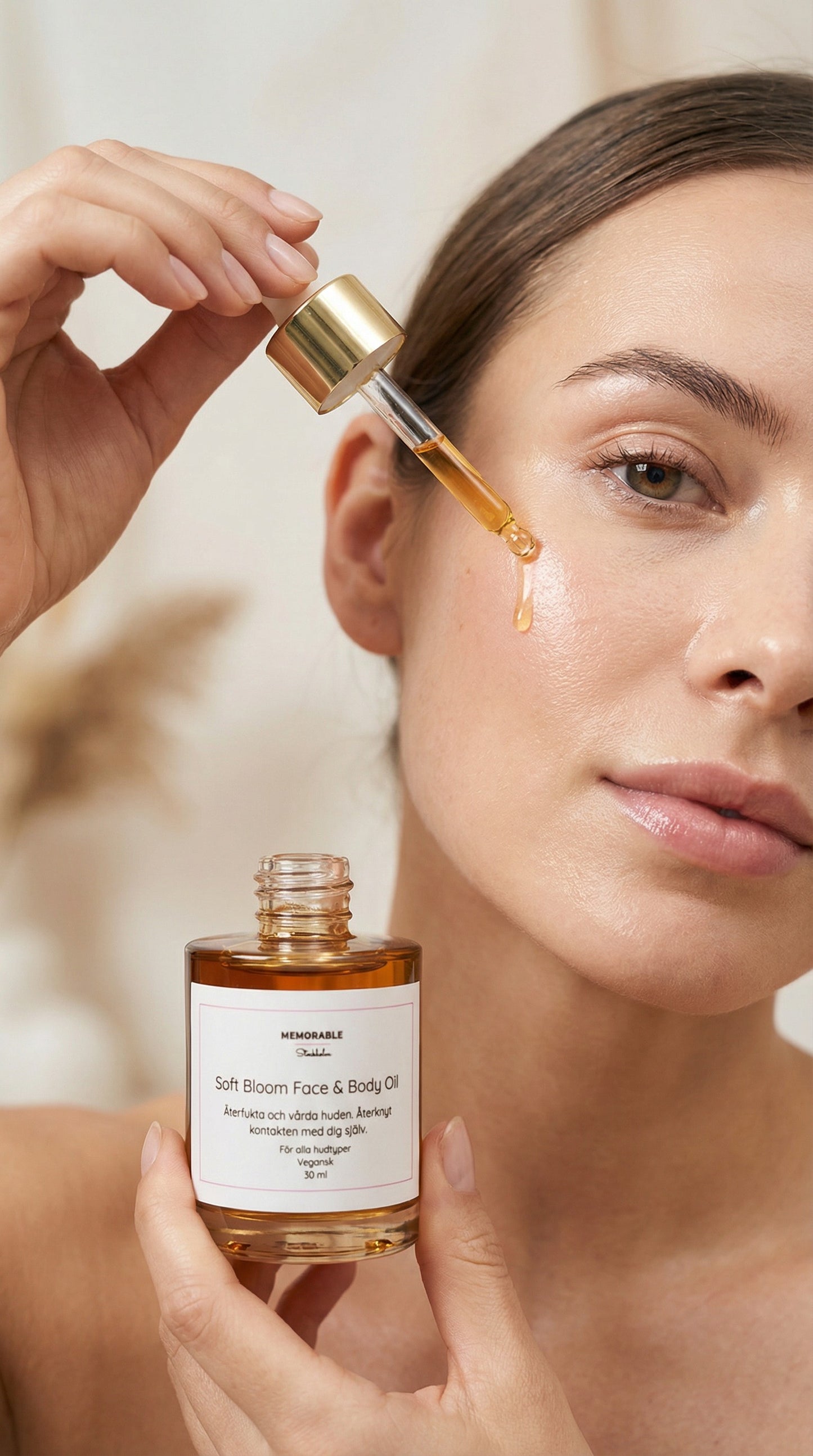 Näringsrik Ansikts- och Kroppsolja – För Mjukhet, Välmående & Lyster av din hud