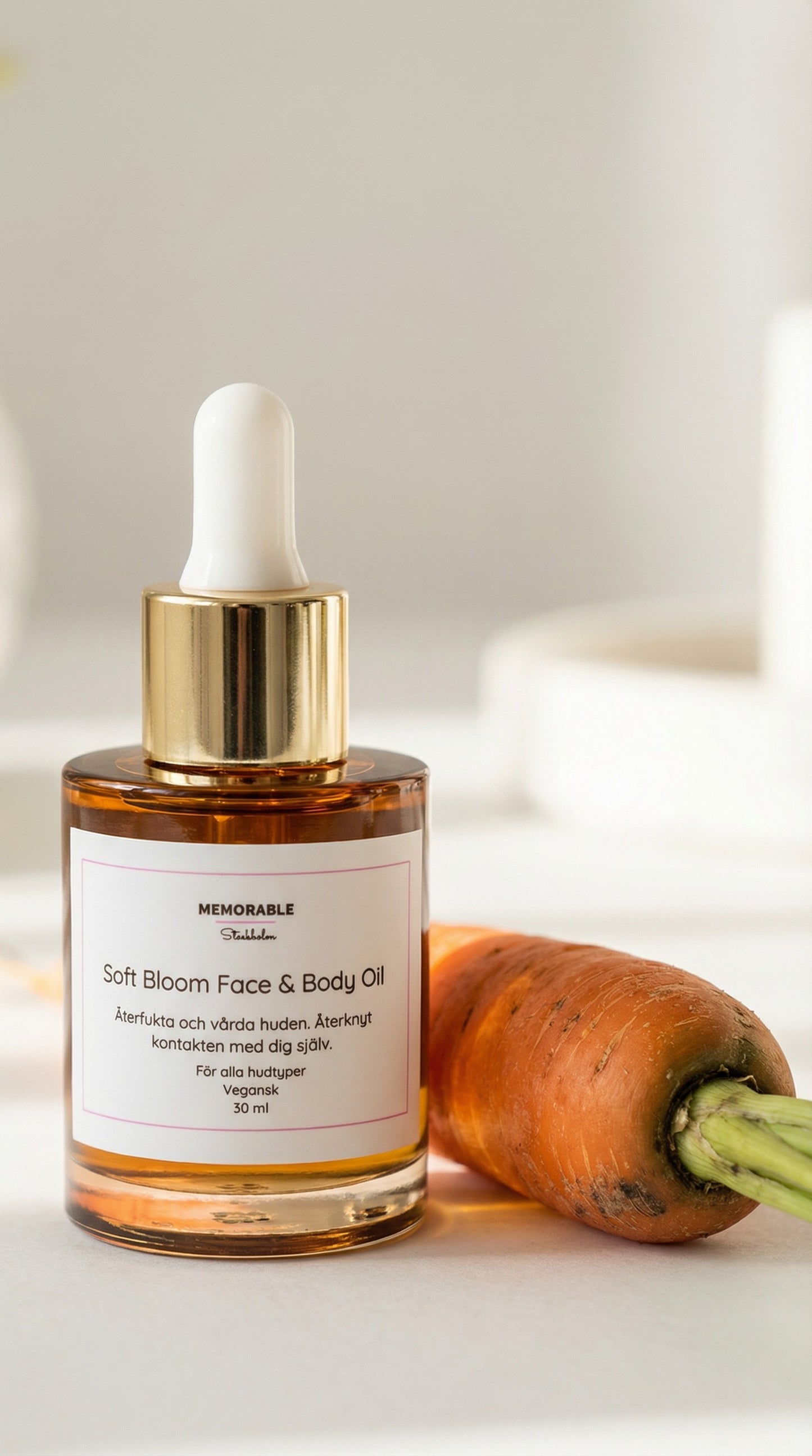 Näringsrik Ansikts- och Kroppsolja – För Mjukhet, Välmående & Lyster av din hud